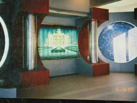 بوستر لمنظور المتحف تم عرضه في مدخل القاعه التي حوت الفيلم التسجيلي لمشروع متحف وبانوراما الفن المصري